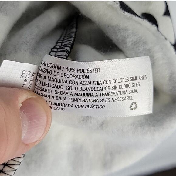 Wild Fable Cropped Hoodie, Black w/ White Floral, Size S, NWT - Picture 8 of 8